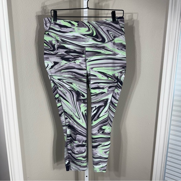 Lululemon Base Pace High-Rise Crop 23" Size 14 Paint Glide Warp Multi - Picture 2 of 10
